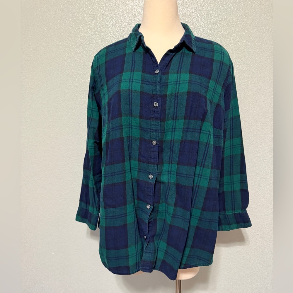 Old Navy Classic‎ Plaid Shirt in Green and Blue